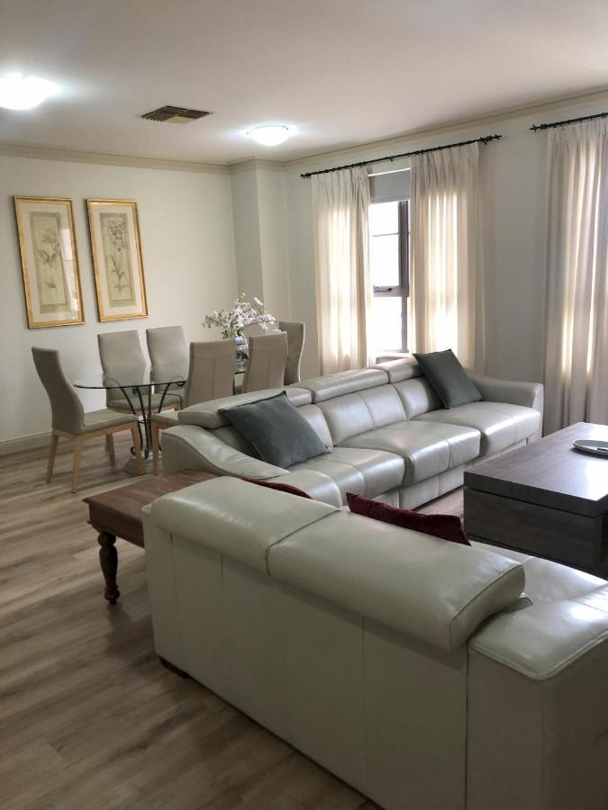 Superb Stay In Adelaides East End Kültér fotó